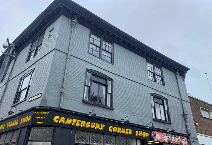 2 Bedroom Flat To Rent In Lower Bridge Street, Canterbury, CT1
