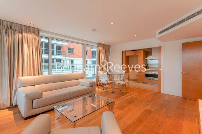 2 Bedroom Flat To Rent In Fountain House, The Boulevard, SW6