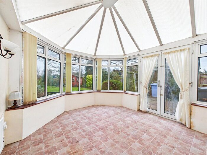 4 Bedroom Bungalow For Sale In Bromeswell Road, Ipswich, Suffolk, IP4 - Photo 5