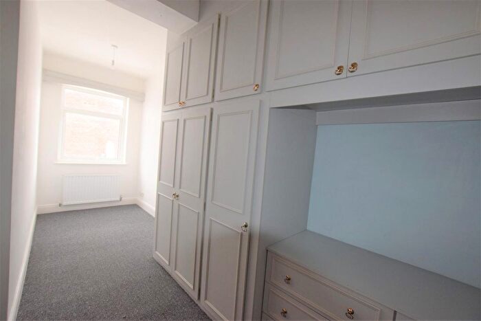 2 Bedroom End Terrace House To Rent In Sealand Road, Chester, CH1