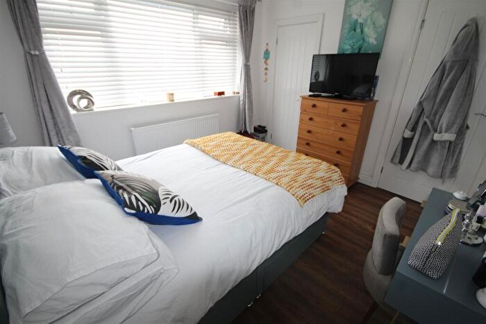 3 Bedroom Semi-Detached House For Sale In York Road, Colwyn Bay, LL29
