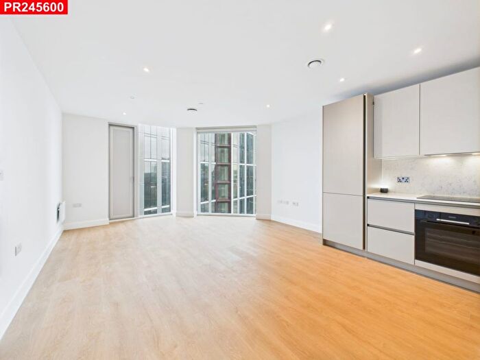 1 Bedroom Flat To Rent In Dantzic Street, Green Quarter, M4