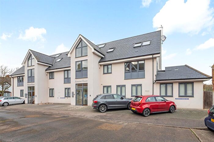 1 Bedroom Flat For Sale In Wheatley Road, Whitstable, CT5