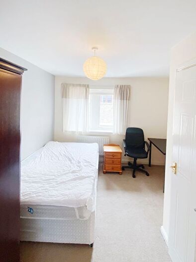 4 Bedroom Flat To Rent In Vanbrugh Lane, Bristol, BS16