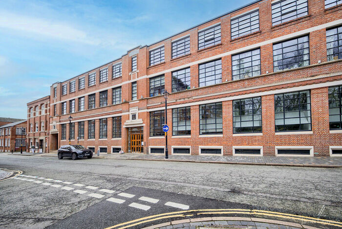 2 Bedroom Apartment To Rent In St Pauls Place, St. Pauls Square, Birmingham, B3