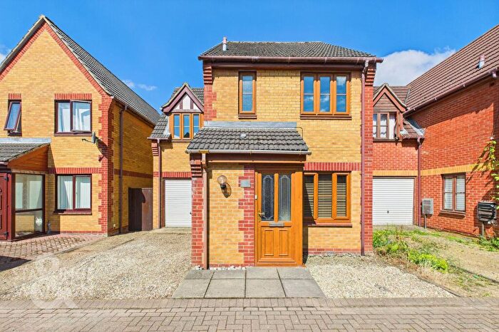 3 Bedroom Detached House To Rent In Baxter Court, Norwich, NR3