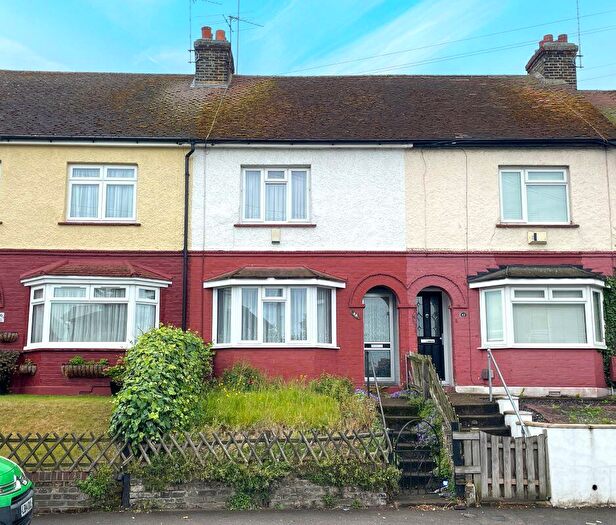 2 Bedroom Terraced House For Sale In Lower Higham Road, Gravesend, DA12