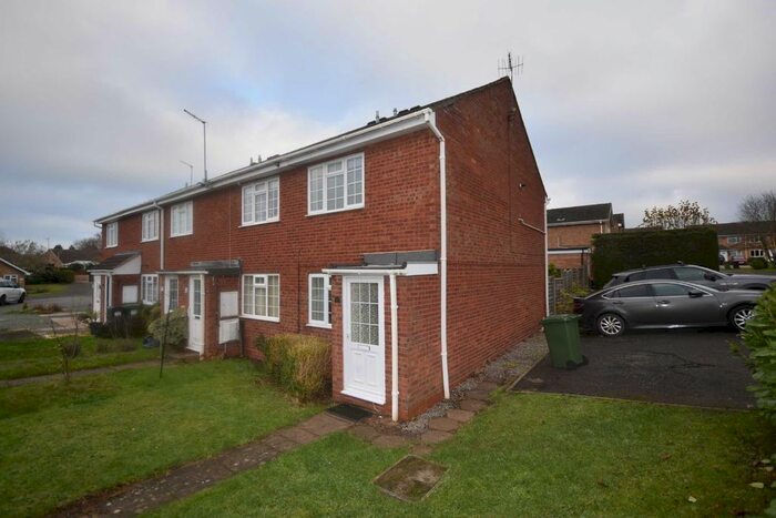 2 Bedroom End Of Terrace House To Rent In Clayhall Road, Droitwich, Worcestershire, WR9