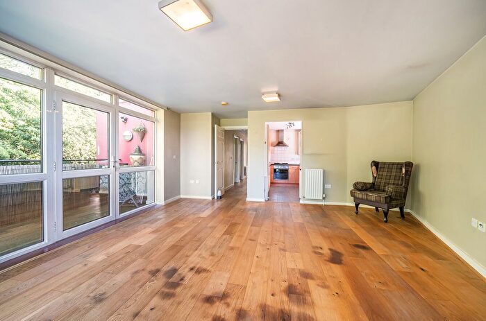 2 Bedroom Flat For Sale In Tylney Close, Chigwell, London, IG7