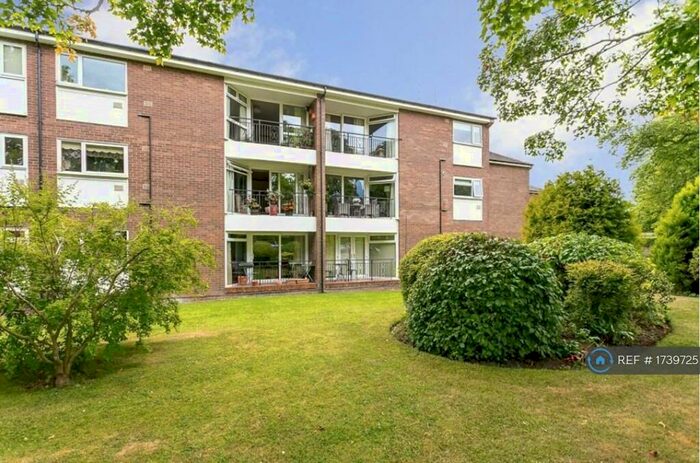 2 Bedroom Flat To Rent In Howard Court, Harrogate, HG1