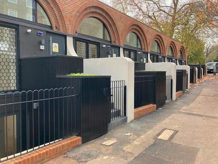 4 Bedroom Town House To Rent In Highgate Road, Kentish Town, London, NW5