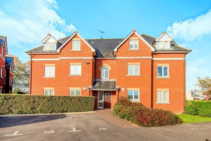 2 Bedroom Flat To Rent In Southdown Court, Bersted Street, Bognor Regis, PO22