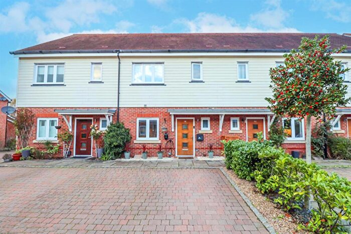 3 Bedroom House For Sale In Willowbourne, Fleet, GU51