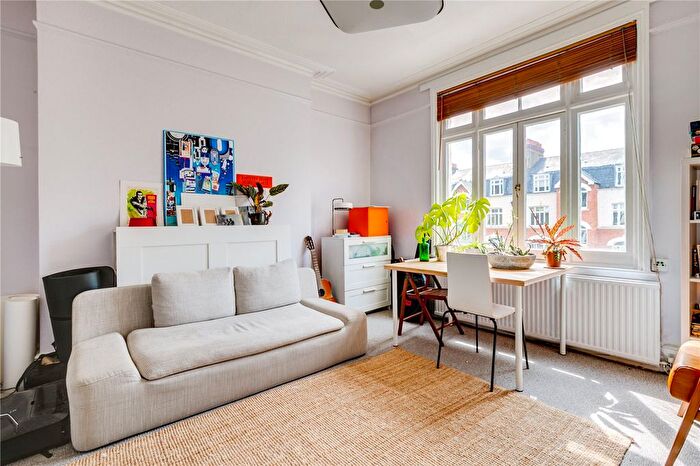 2 Bedroom Flat To Rent In Southwold Mansions, Widley Road, London, W9