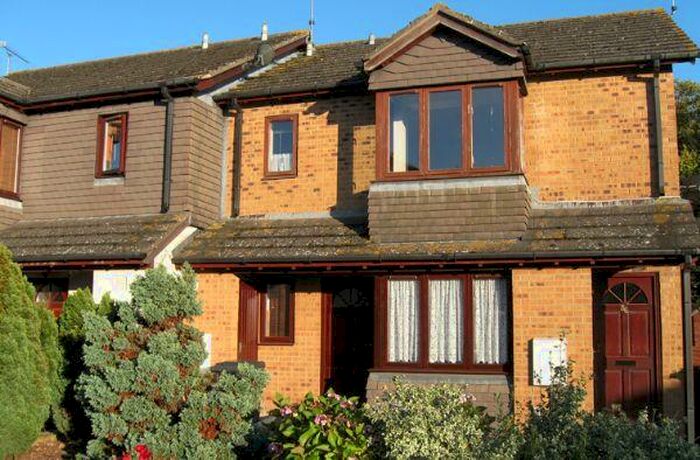 2 Bedroom Flat To Rent In Bovington, BH20