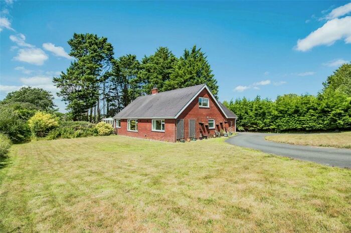 4 Bedroom Bungalow For Sale In Penparc, Aberteifi, Penparc, Cardigan, SA43