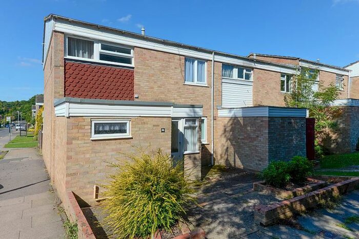 4 Bedroom Semi-Detached House To Rent In Downs Road, Canterbury, CT2