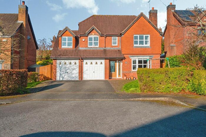 5 Bedroom Detached House For Sale In Premier Avenue, Ashbourne, DE6