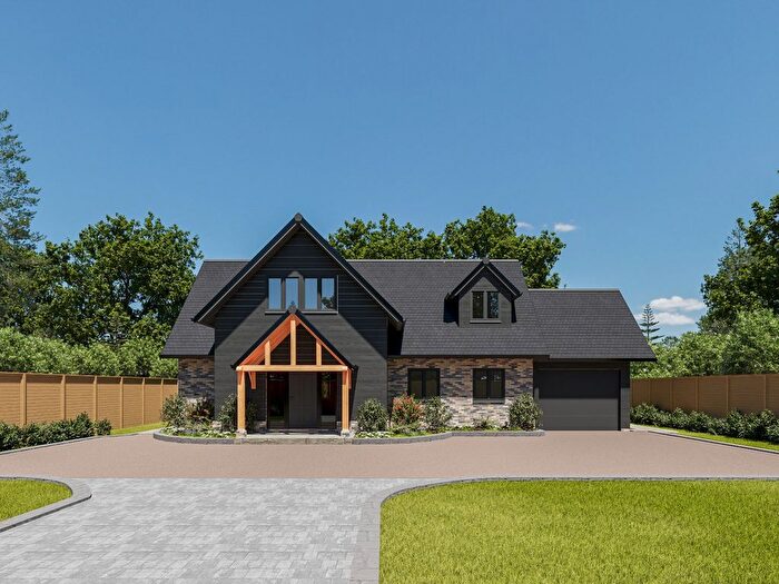 4 Bedroom Detached House For Sale In Cranfield Park Road, Wickford, SS12