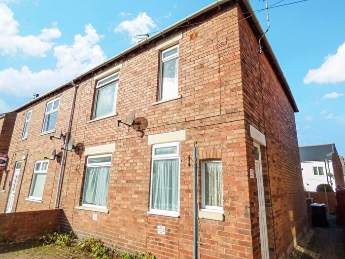 2 Bedroom Flat To Rent In Lily Avenue, Bedlington, Northumberland, NE22