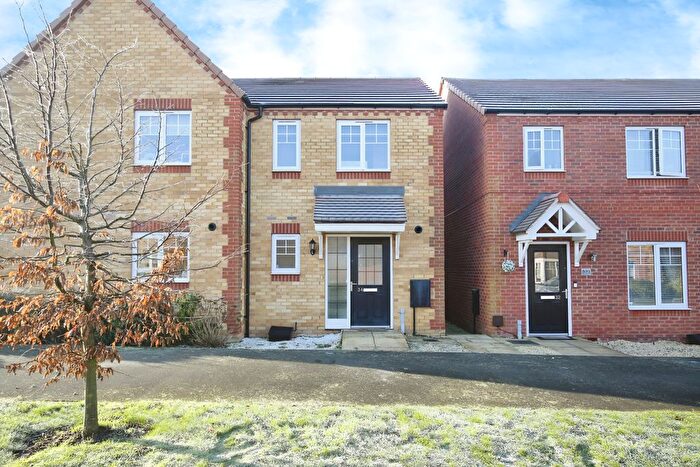 2 Bedroom Semi-Detached House For Sale In Byford Drive, Polesworth, Tamworth, B78