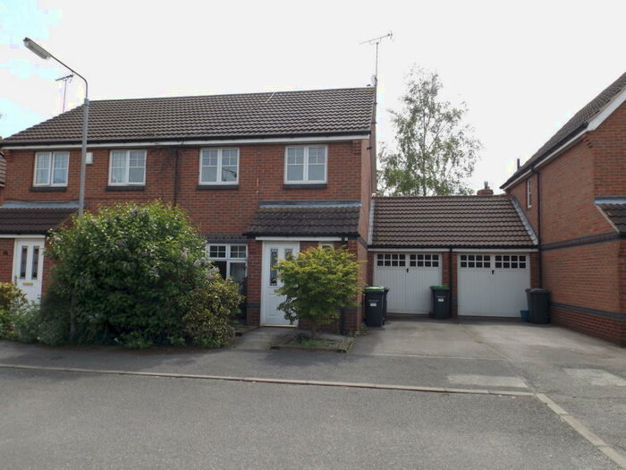 3 Bedroom House To Rent In Cheyne Walk, Hucknall, NG15