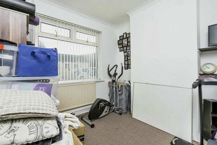 3 Bedroom Terraced House For Sale In Pentre Street, Glynneath, Neath, SA11