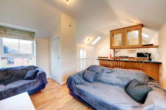 3 Bedroom Town House To Rent In St Georges Mews, Forsyth Road, Jesmond, NE2