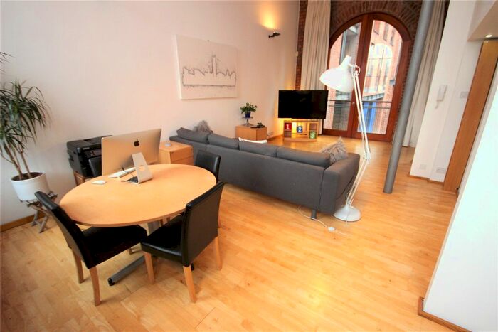 1 Bedroom Flat To Rent In Hulme Hall Road, Manchester, M15