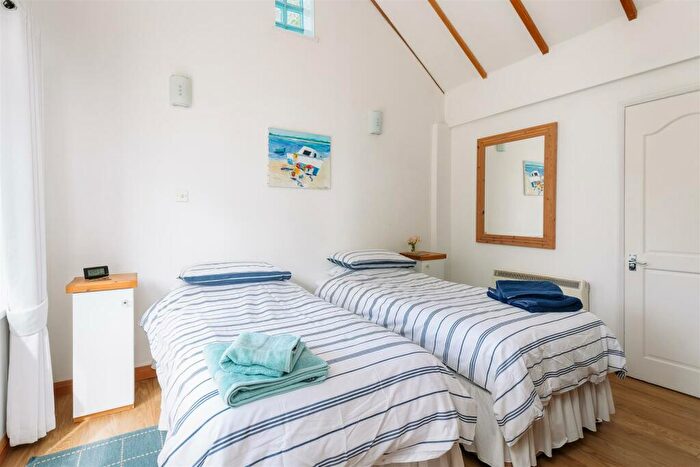 2 Bedroom Chalet For Sale In Wootton Bridge, Isle Of Wight, PO33