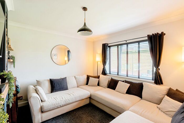 3 Bedroom End Of Terrace House For Sale In Bindon Drive, Bristol, Bristol, BS10