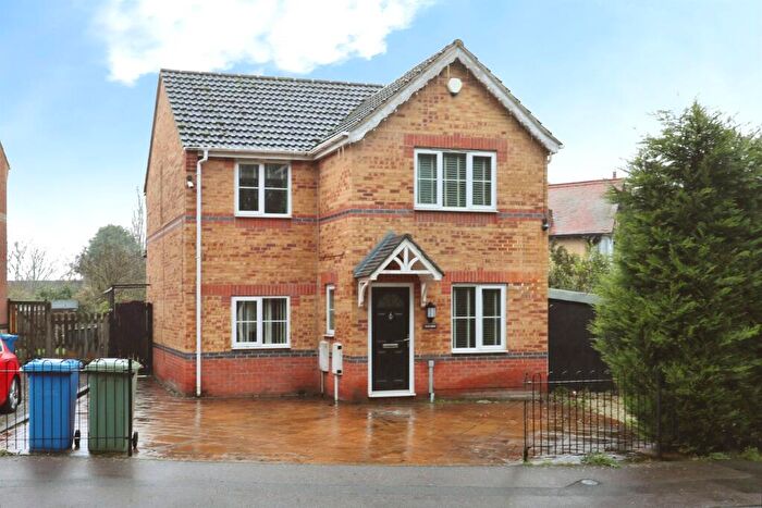 3 Bedroom Detached House For Sale In Manton Villas, Worksop, S80