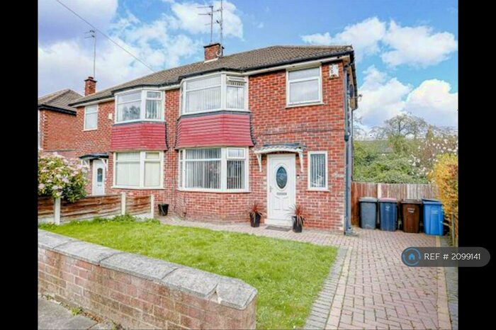 3 Bedroom Semi-Detached House To Rent In Malvern Drive, Swinton, Manchester, M27