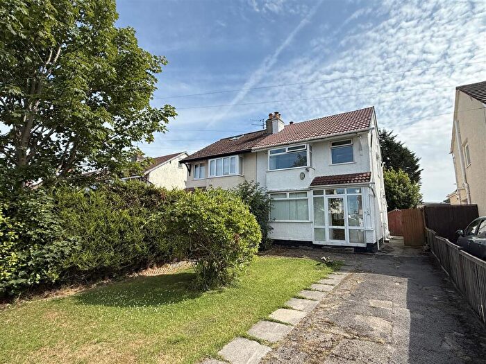 3 Bedroom Semi-Detached House For Sale In Ashlea Road, Pensby, Wirral, CH61