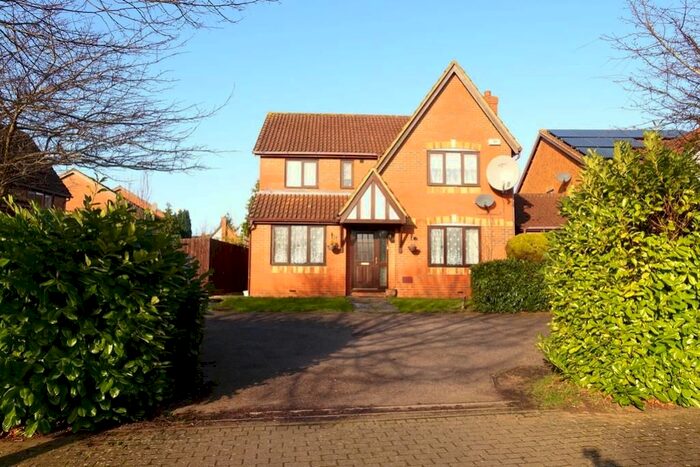 4 Bedroom Detached House To Rent In Egerton Gate, Shenley Brook End, Milton Keynes MK5