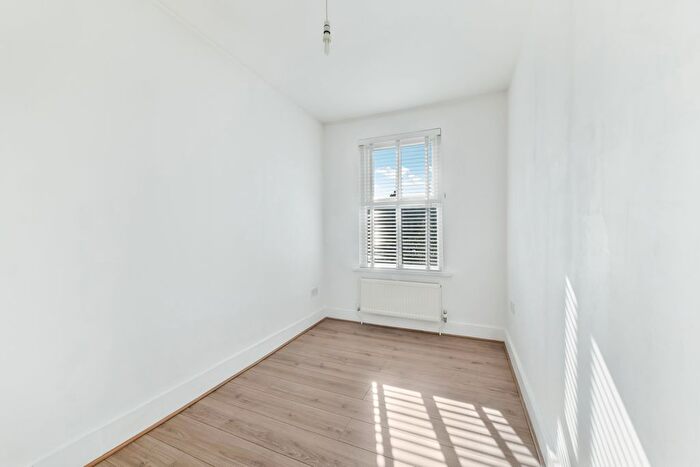 2 Bedroom Terraced House For Sale In Crown Lane, Morden, SM4