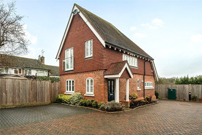 2 Bedroom Detached House For Sale In Old Julius Yard, Wrecclesham, Farnham, GU10