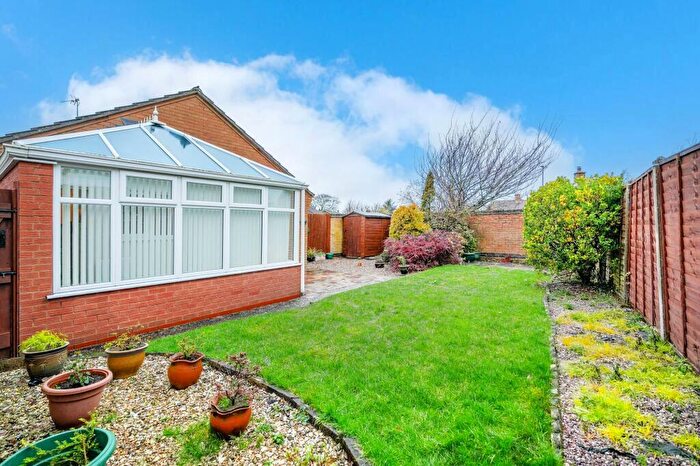3 Bedroom Bungalow For Sale In Colster Way, Grantham, Lincolnshire, NG33