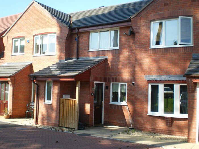 2 Bedroom Terraced House To Rent In Hollyhurst Drive, Wordsley, DY8