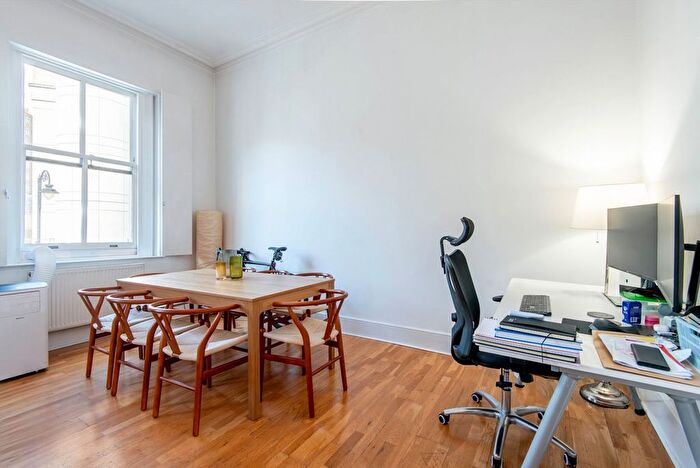 1 Bedroom Flat To Rent In Stanhope Mews West, South Kensington, SW7