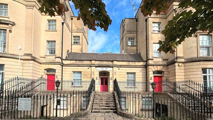 2 Bedroom Apartment To Rent In Kings Road, Reading, Berkshire, RG1