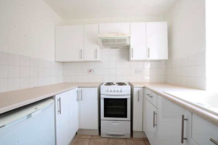 1 Bedroom Apartment To Rent In Balcombe Road, Peacehaven, BN10
