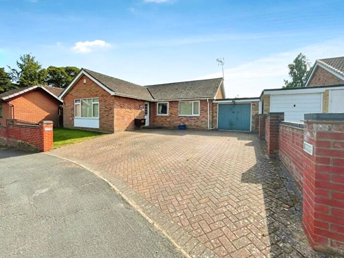 4 Bedroom Detached Bungalow For Sale In Hillside, Brandon, IP27