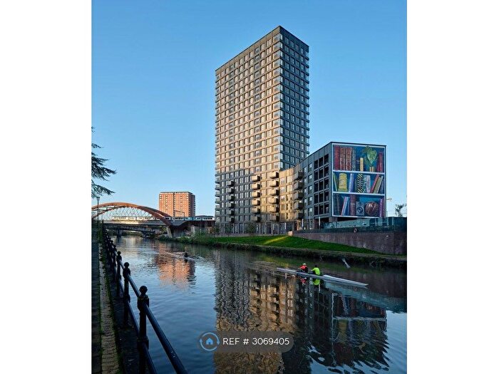 2 Bedroom Flat To Rent In Novella Apartments, Manchester City Centre, M3