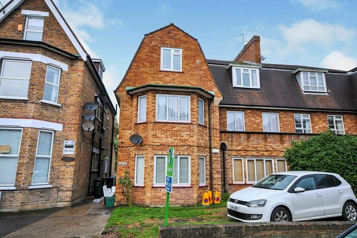 2 Bedroom Flat To Rent In Hammelton Road, Bromley, BR1