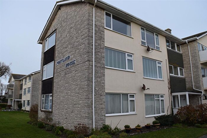 2 Bedroom Flat To Rent In Flat Portland House, Berrow Road, Burnham On Sea, TA8
