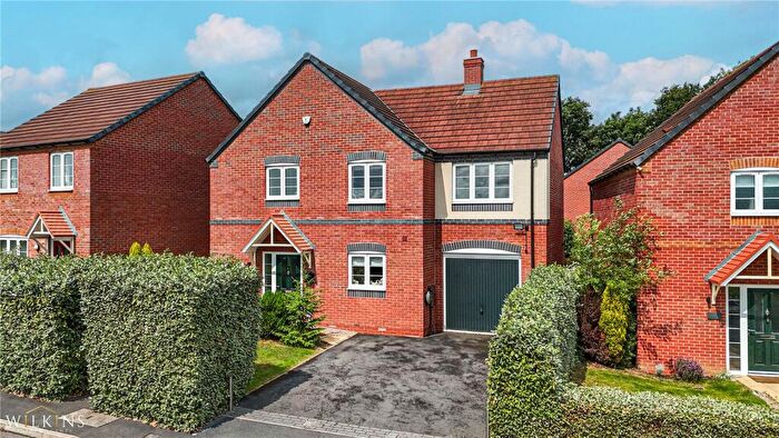 4 Bedroom Detached House For Sale In Swallowhurst, Hockley, Tamworth, Staffordshire, B77