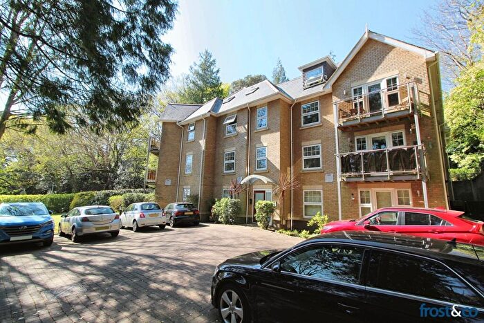 2 Bedroom Apartment To Rent In North Road, Lower Parkstone, BH14