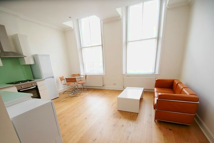 2 Bedroom Flat To Rent In Gloucester Place, Marylebone, W1H
