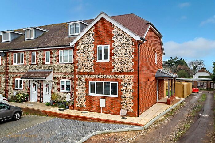 3 Bedroom Semi Detached House For Sale In Beechlands Close, East Preston -, BN16